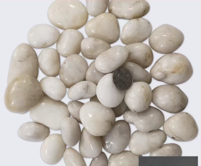 Rain Flower akmenėliai dārzo grindims ir akvariumo kraštovaizdžiui; įskaitant natūralius mažus akmenėlius; Medžiaga: akmenėliai; Tipas: Kitas; Tinka sodo dekoracijoms ir akvariumo kraštovaizdžiams