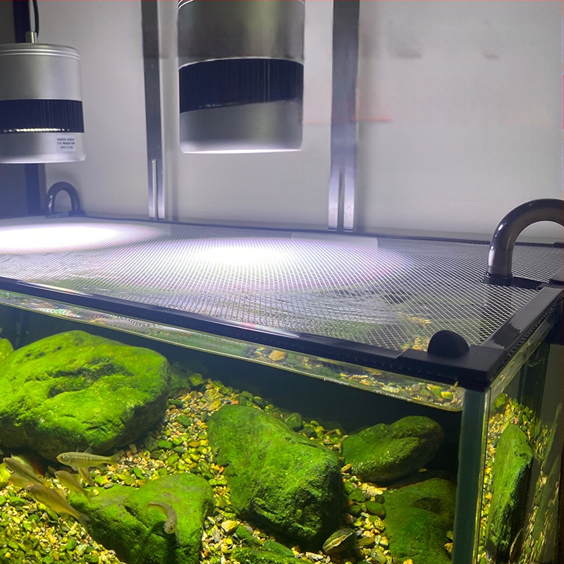 Antiizbēgšanas tīkla vāks akvārijiem un terārijiem | PVC tīkla vāciņš zivīm un bruņurupjiem (Materiāls: PVC; Lietošana: akvārijs/terārijs; Funkcija: pret izbēgšanu)