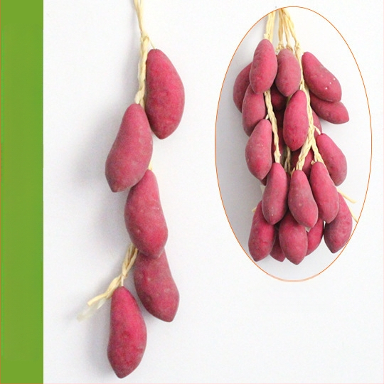 Vaisių ir daržovių vėrinė su kukurūzu, raudonąja paprika, česnaku ir dirbtiniais žemės riešutais – Kinų stiliaus dekoratyvinis aksesuaras namams ir restoranams (dovana bendraklasiams; Kalėdos; naujakuriams)