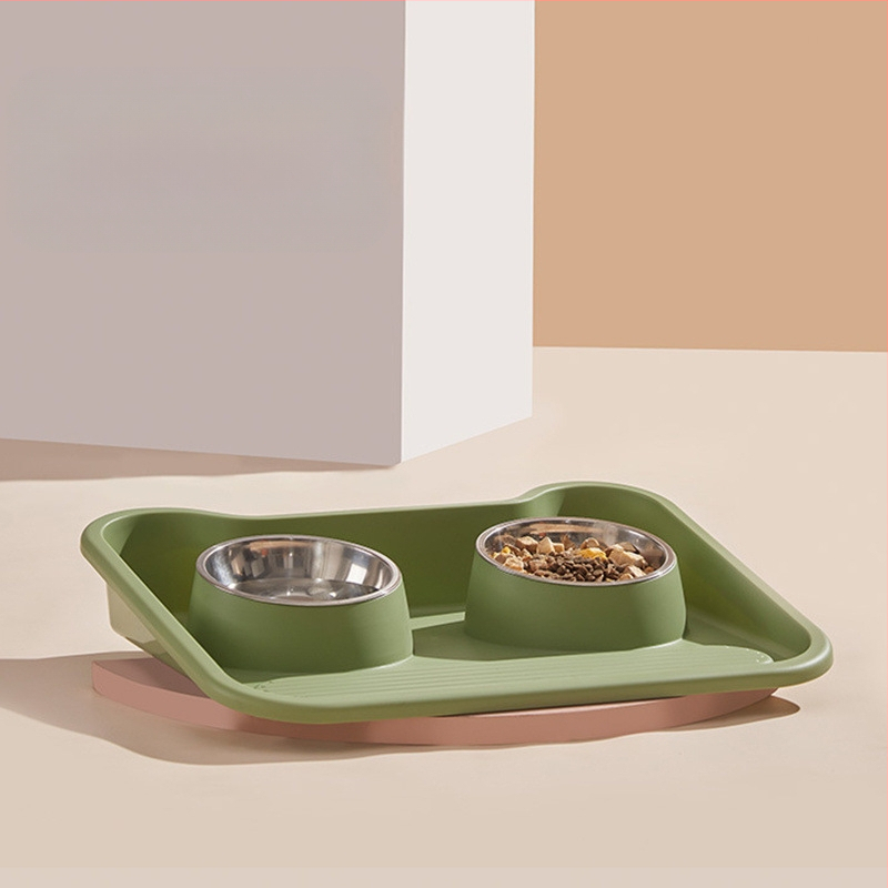 Két részes rozsdamentes acélból készült tál macskáknak és kutyáknak, kiöntés elleni kialakítás, beépített víz- és ételtál, nyakvédő funkció