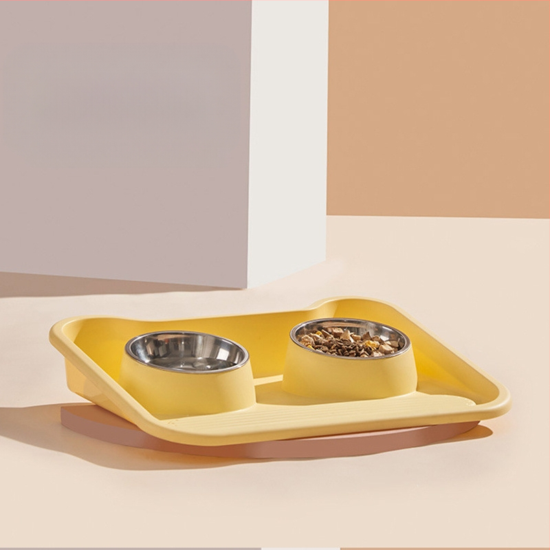 Két részes rozsdamentes acélból készült tál macskáknak és kutyáknak, kiöntés elleni kialakítás, beépített víz- és ételtál, nyakvédő funkció