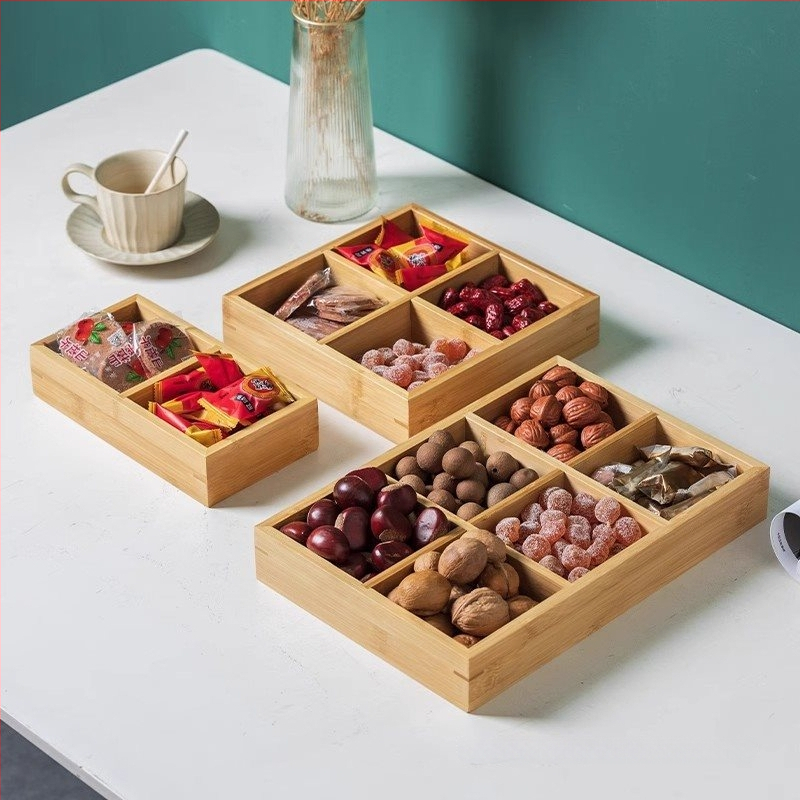 Bambukinis kvadratinis padėklas su devyniais skyreliais, medinė serviravimo plokštė džiovintiems vaisiams ir užkandžiams, kinų stilius