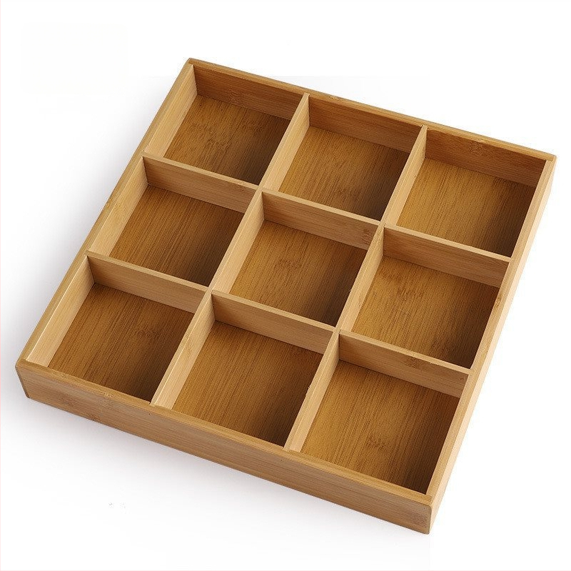 Bambukinis kvadratinis padėklas su devyniais skyreliais, medinė serviravimo plokštė džiovintiems vaisiams ir užkandžiams, kinų stilius