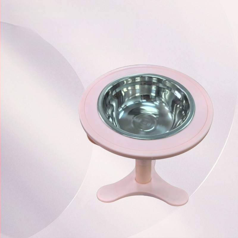 Komplekts ēdienam ar lēnu uzņemšanu suņiem un kaķiem — pret apgāšanos, ietver kausa turētāju, nerūsējošā tērauda kausus, lēnas barošanas plāksnes, trijstūra statīvu