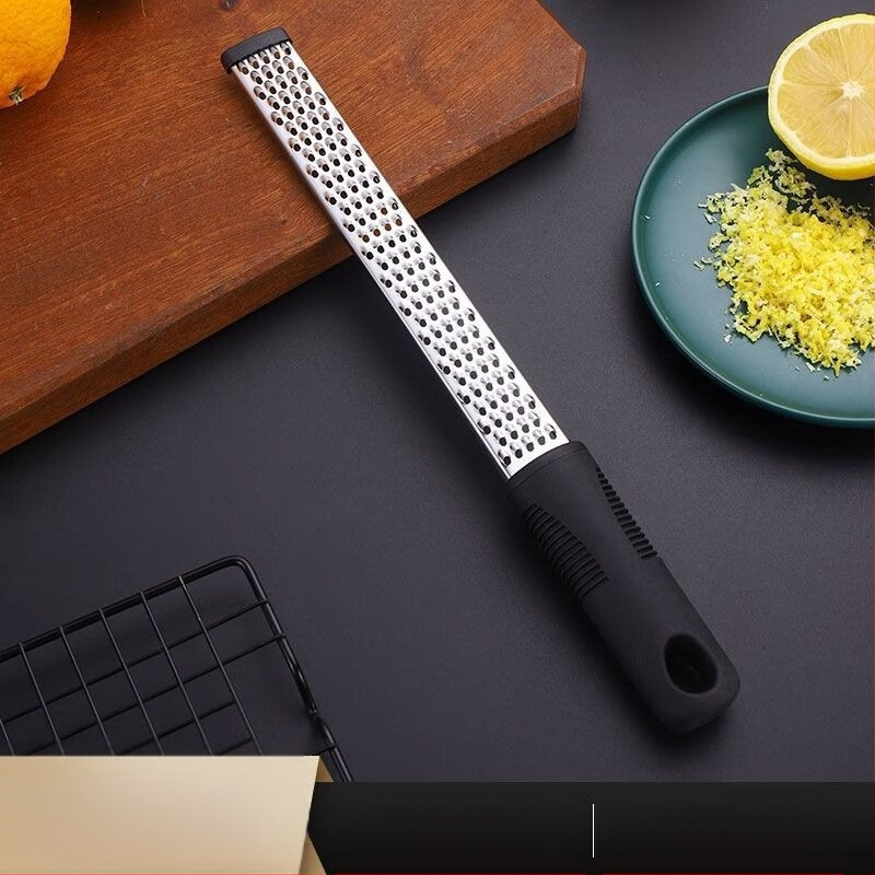 Nerūdijančio plieno daugiafunkcinis tarkavimo įrankis vaisiams ir sūriui su citrinų žievelės skrapikliu