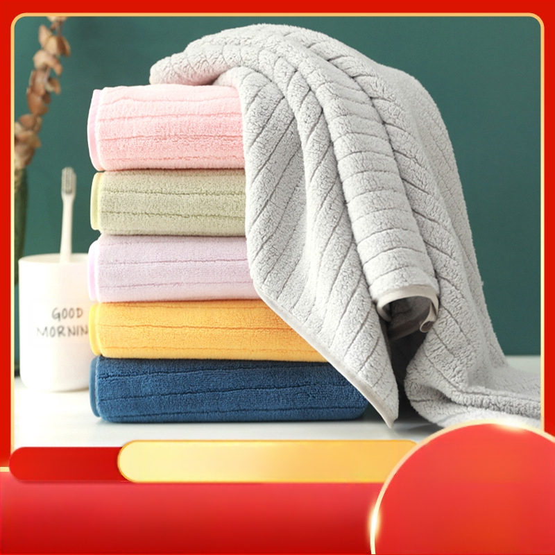 Koralinio fliso turbaninis rankšluostis su vertikaliosiomis juostelėmis, svoris 50–80 g