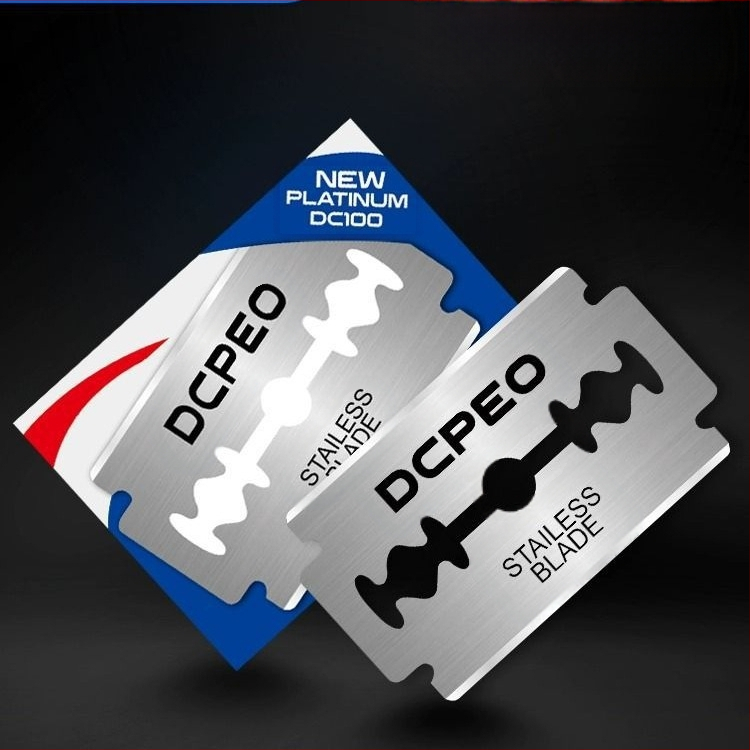 Lama de rasă cu două fețe pentru bărbierit manual