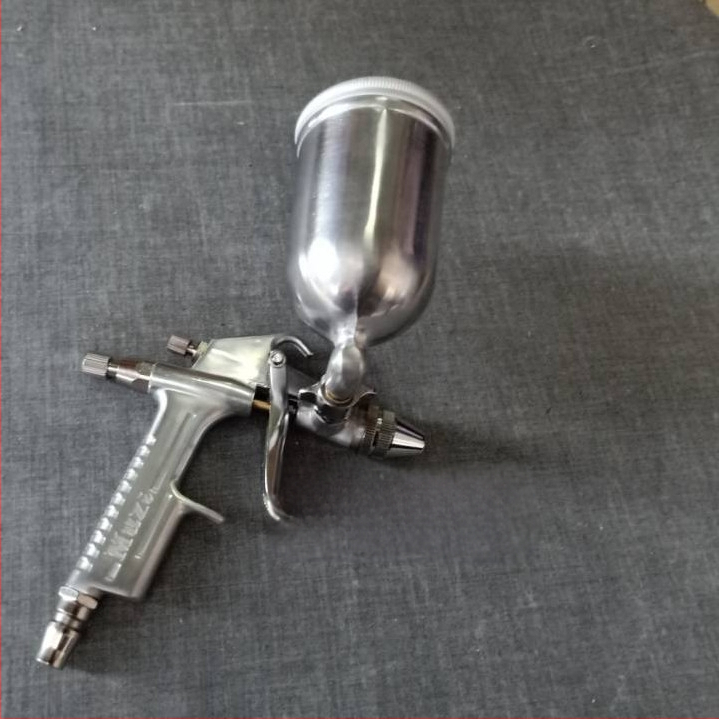 Automatinė purškimo pistolė, modelis 001, pneumatinis purškimas, rankinis valdymas, dažų tiekimas slėgiu