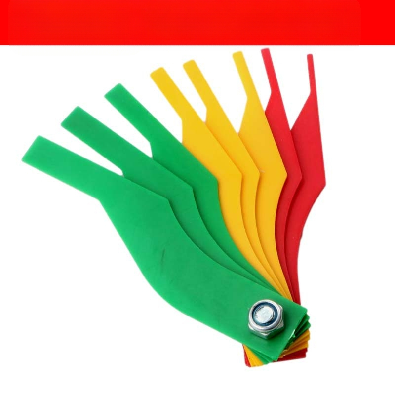 Измервателна скала за дебелината на спирачните накладки, пластмасово тяло, модел Brake pad scale, персонализирана обработка, лицензиран частен етикет