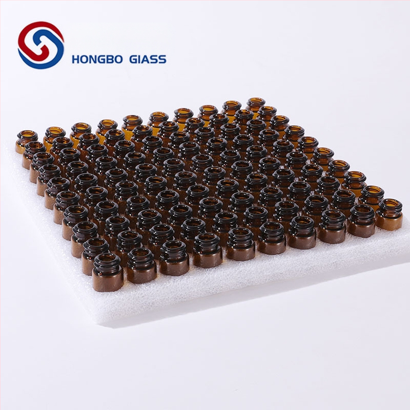 Staklena boca za esencijalna ulja, poklon kutija, boca oblikovana puhanjem, plastična kapica, prilagodljivo