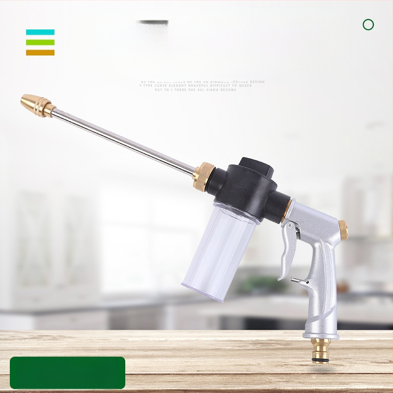 Pilnmetāla augstas slodzes auto mazgāšanas smidzināšanas pistole ar vara galvu un alumīnija sakausējuma rokturi, izsmidzināšanas attālums 5–10 m, piemērots dzeramā ūdens spiedienam