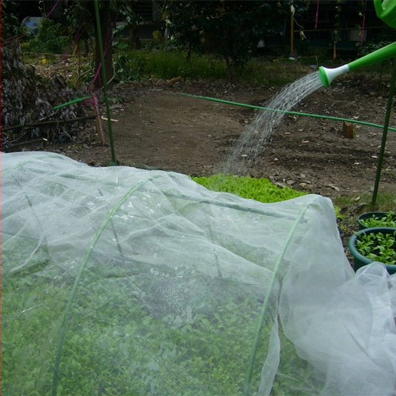 Nailoninis tinklas nuo kenkėjų, 40 akių, vielos skersmuo 1 mm, skirtas daržovėms ir gėlėms apsaugoti