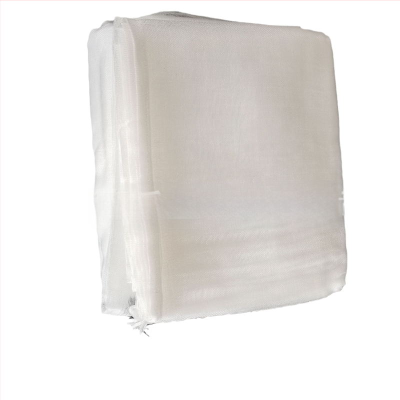 Sulankstoma šiltnamio plėvelės tinklo apsauga nuo kenkėjų, iš polietileno; atidarymo dydis: 40; vielos skersmuo: 10; tarnavimo laikas: 3–5 metai