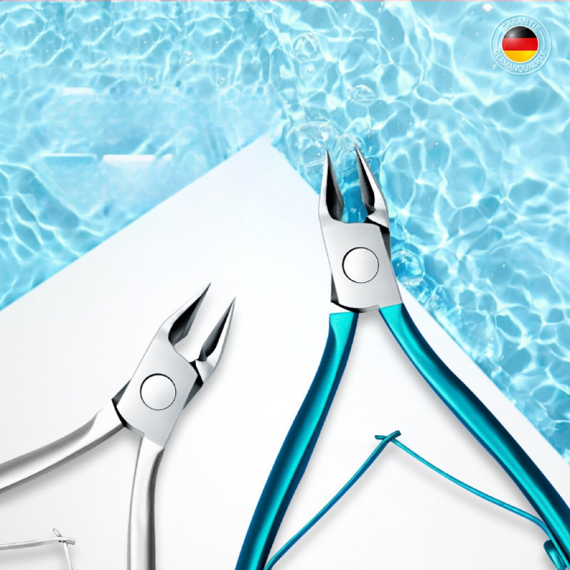 Nerūdijančio plieno pedikiūro nagų žnyplės su įlankta burna ir smailiu galu, skirtos įaugusiems nagams ir mirusios odos šalinimui, nešiojamas plokščio dizaino