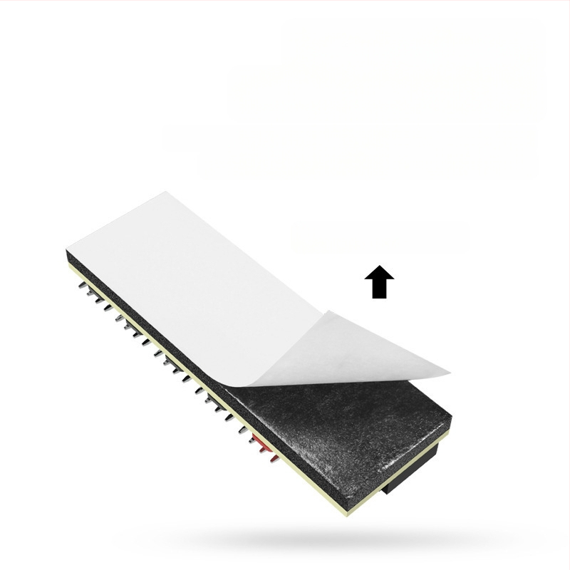 Хъб за вентилатори на корпуса, модел YB1028, пуснат през 2024 г.