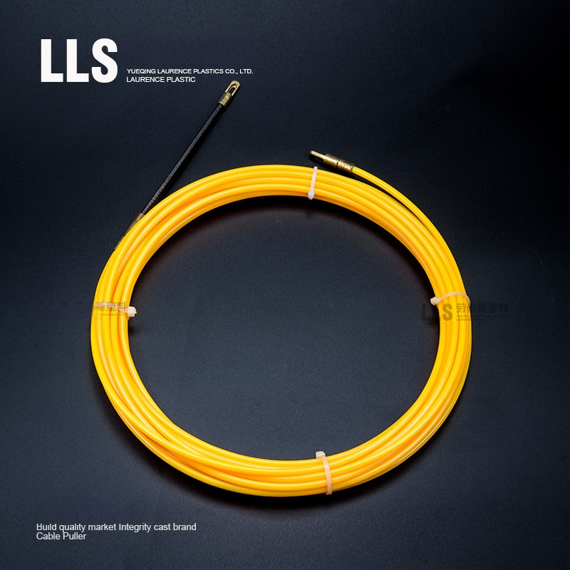 Lawrence нейлонова линия за прокарване на кабели през стена и тръба
