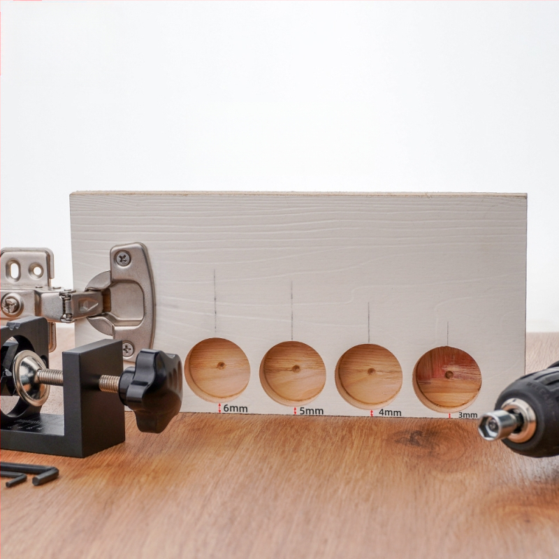 35 mm aukude positsioneerimise tööriist kappide ustele – puidutööriist