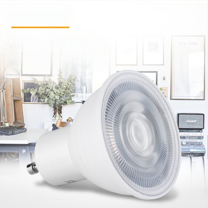 Пластмасово-алуминиева лампова чашка, 12x2835 LED, 5W, 220V, 1200 lm, 180° лъчение