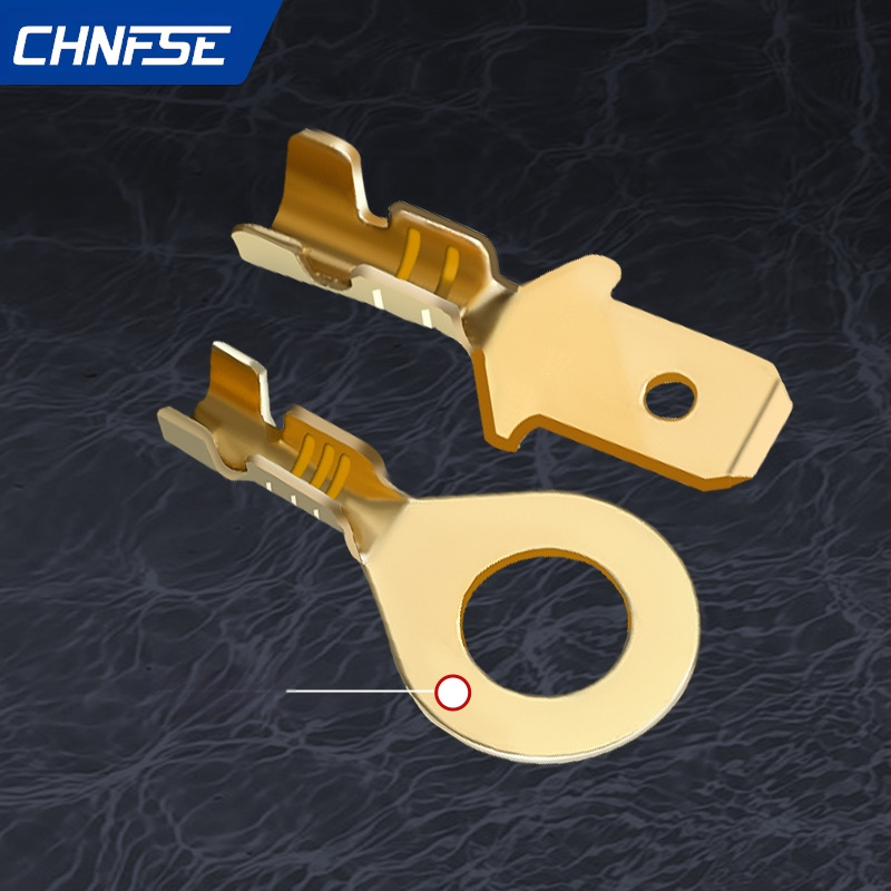 Crimp jungties terminalas su spyru įdėklu ir izoliuotu gaubtu, dėžutėje 135/270 vnt.