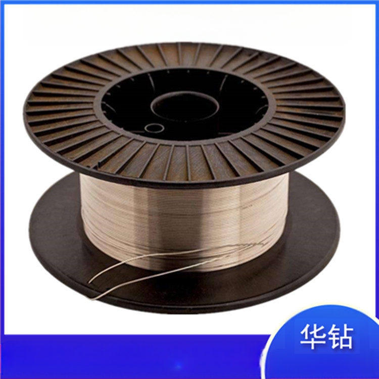 Flux-core žica za zavarivanje, bakar-aluminijska serija, jezgra tip, pogodna za zavarivanje bakra, željeza, aluminija i nehrđajućeg čelika, pakirana u kutiju