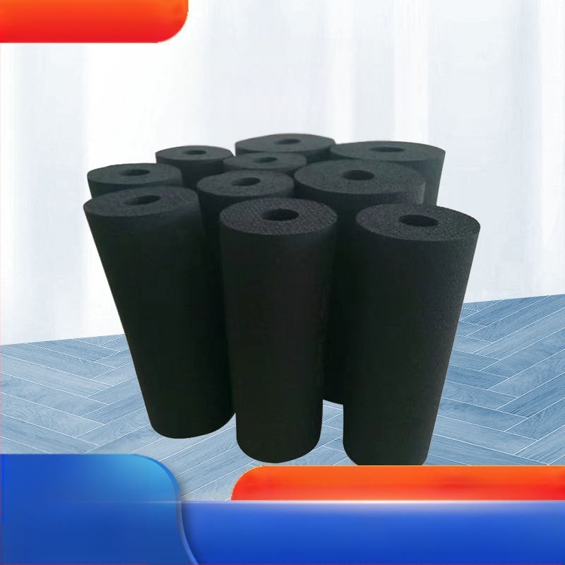 Izolēta gumijas un plastmasas caurule HVAC un ūdensvadiem, aizvērta šūna, kodols NBR/PVC, -40 līdz 110°C, siltuma vadītspēja 0,031 W/mK