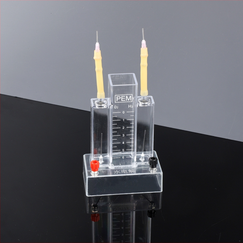 Учебен апарат за воден електролиз – производство на електролизирана вода, пластмасова конструкция