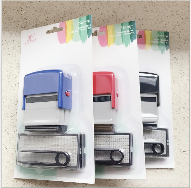 Z840 pārvietojamu rakstzīmju komplekts koda izdrukai; plastmasa; tintes atgriešanās mehānisms; angļu burti ar dubulto plāksni