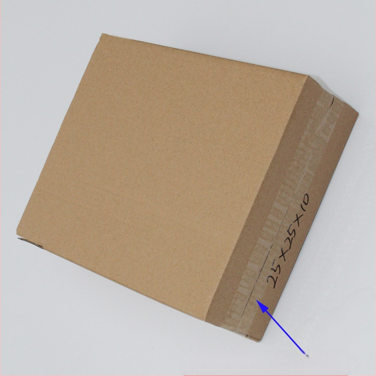 Опаковъчна кутия от гофриран картон, без печат, размери 250×250×100 мм, дебелина 3 мм, твърдост W3A