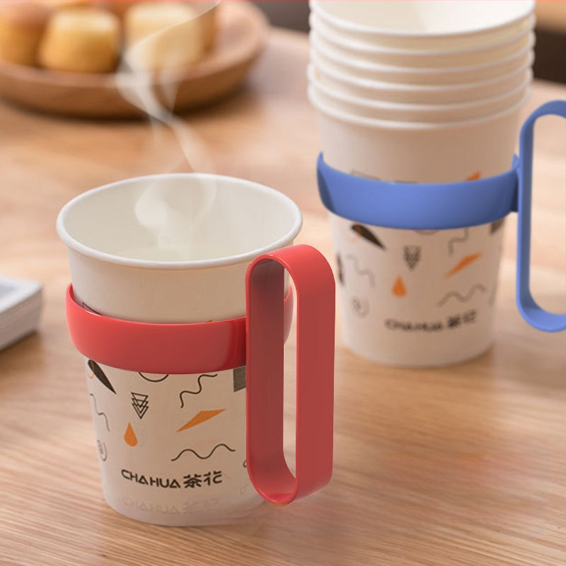 Vienkartinis plastikinis puodelio laikiklis popieriniams puodeliams su šilumine izoliacija ir dideliu rankena