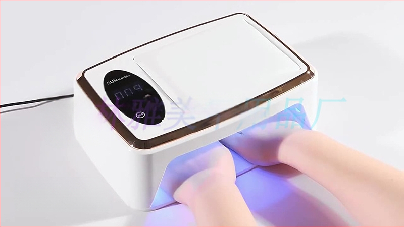 Nagų lemputė Mate-60 fototerapijai, 380W, 90 LED