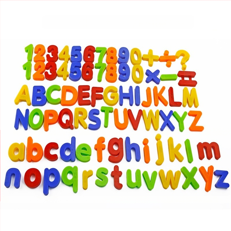Magnētisks agrīnā izglītības komplekts: angļu alfabēta burti, skaitļi un Pinyin magnēti lasīšanai; plastmasa; vecums 4–6 gadi