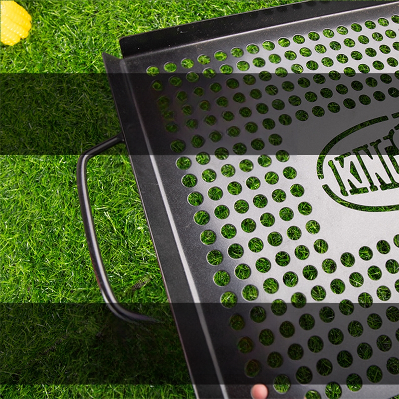 Geležinė kvadratinė grilio keptuvė be prilipimo, svoris 0,93 kg; gamyba šaltuoju valcavimu ir tempimu