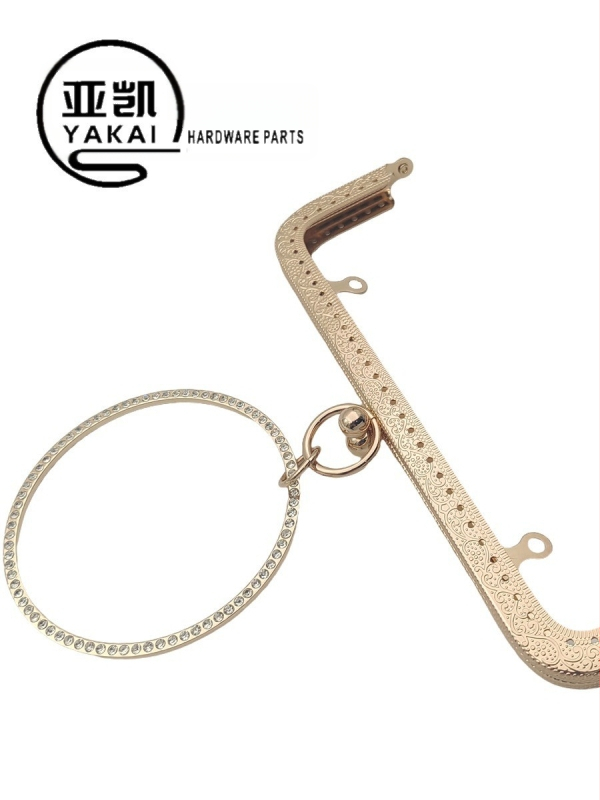 Αξεσουάρ για τσάντες – Σίδηρος, μάρκα YAKAI, μοτίβο λουλουδιών, άνοιξη 2025 έκδοση