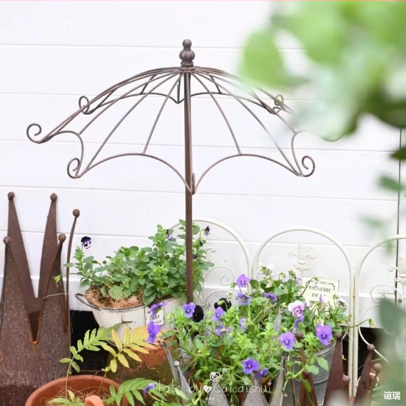 Željezni stalak za cvijeće za vanjsku upotrebu – podni ukras za vrt i balkon