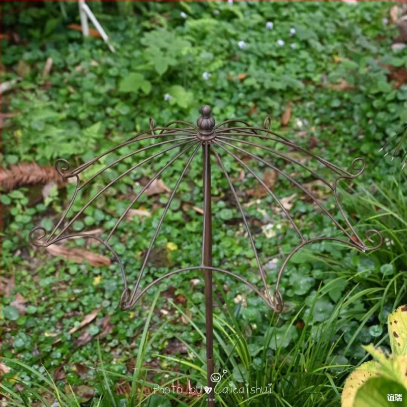 Željezni stalak za cvijeće za vanjsku upotrebu – podni ukras za vrt i balkon