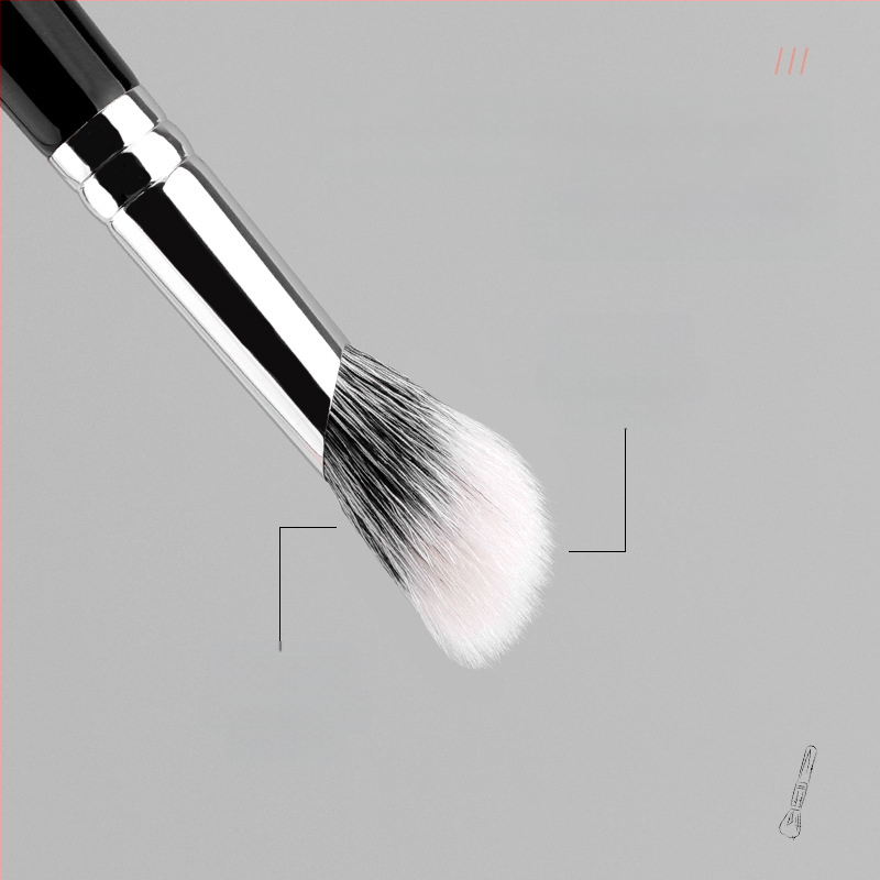 Πινέλο μακιγιάζ για ρουζ και κονσίλερ, γωνιακή κεφαλή, τρίχες από φυσική ζωική τρίχα, ξύλινη λαβή, 1 τεμάχιο