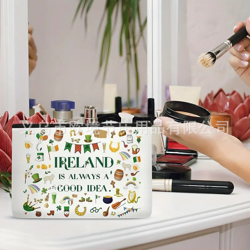 Krepšys su Šv. Patriko tematikos spauda, iš Oxford audinio, Kinijos kilmė, pritaikoma, pradėtas 2024 m. vasarą