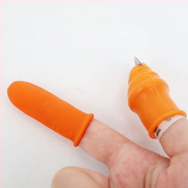 Chef Ji Qixiu pirštų peilis — PP ir nerūdijančiojo plieno konstrukcija, šiuolaikiškas ir paprastas stilius, pritaikymas galimas, logotipas atspaustas