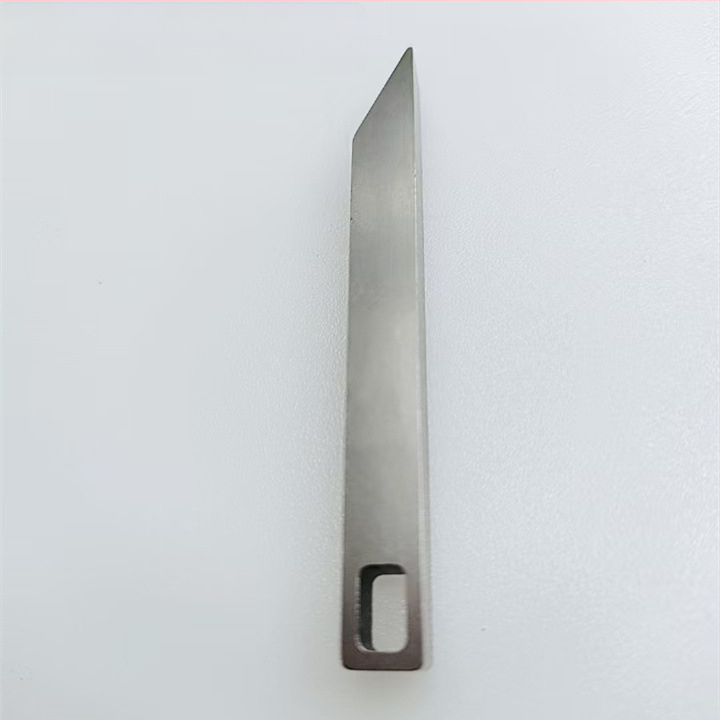 Nešiojamas sunkus crowbar – EDC įrankis pakabukui, titano lydinys