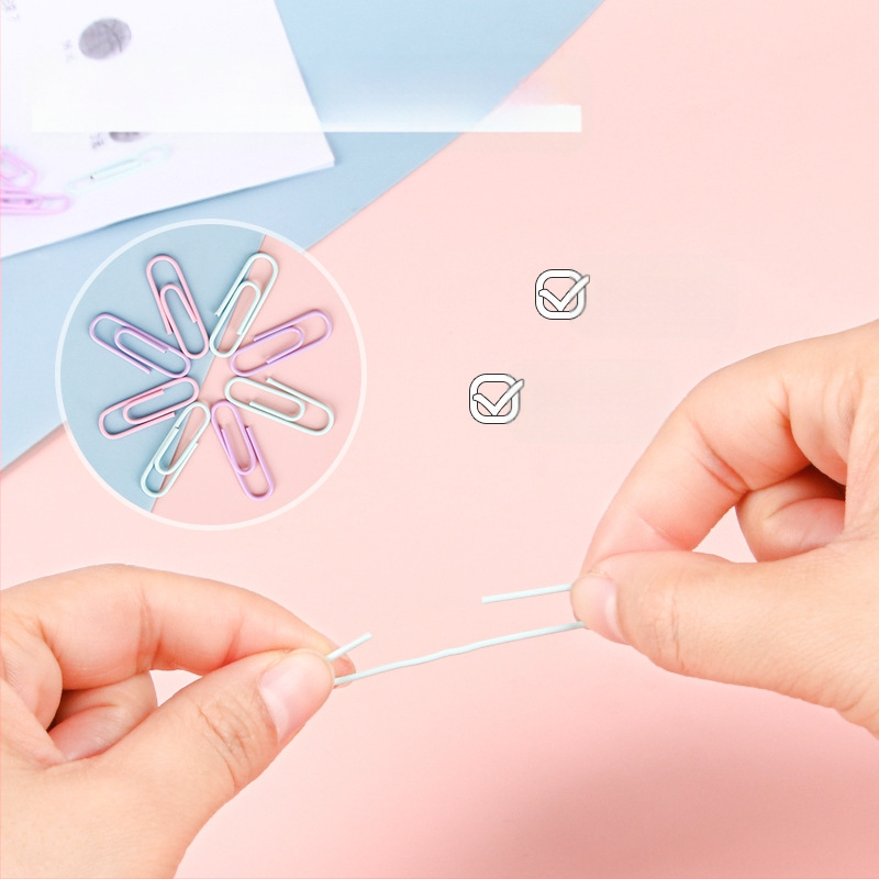 Student Assistant metalo popieriaus spaustukai, dėžutėje įpakuoti, 100 vnt. vienoje dėžutėje, 2160 dėžių kartone