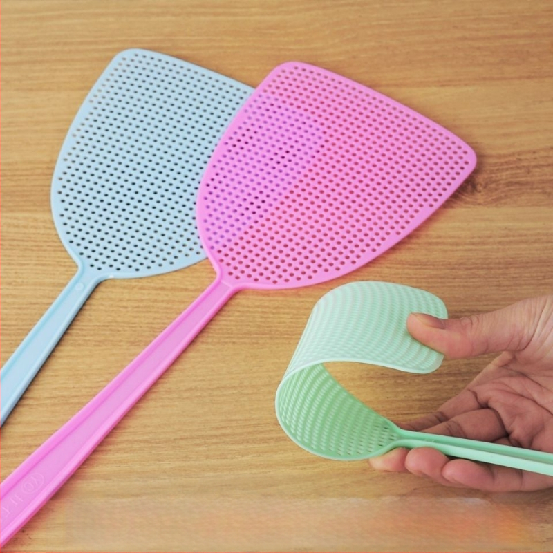 Musės mentele - plastmasinė, patvari, paprastas karikatūrinis dizainas namų ūkiui