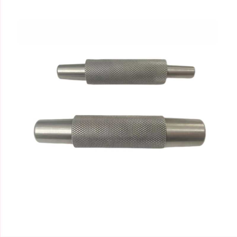 Saksofona muteņu caurules remonta instruments ar locīšanu, atslābināšanu un paplašināšanu (deformācijas interfeiss)