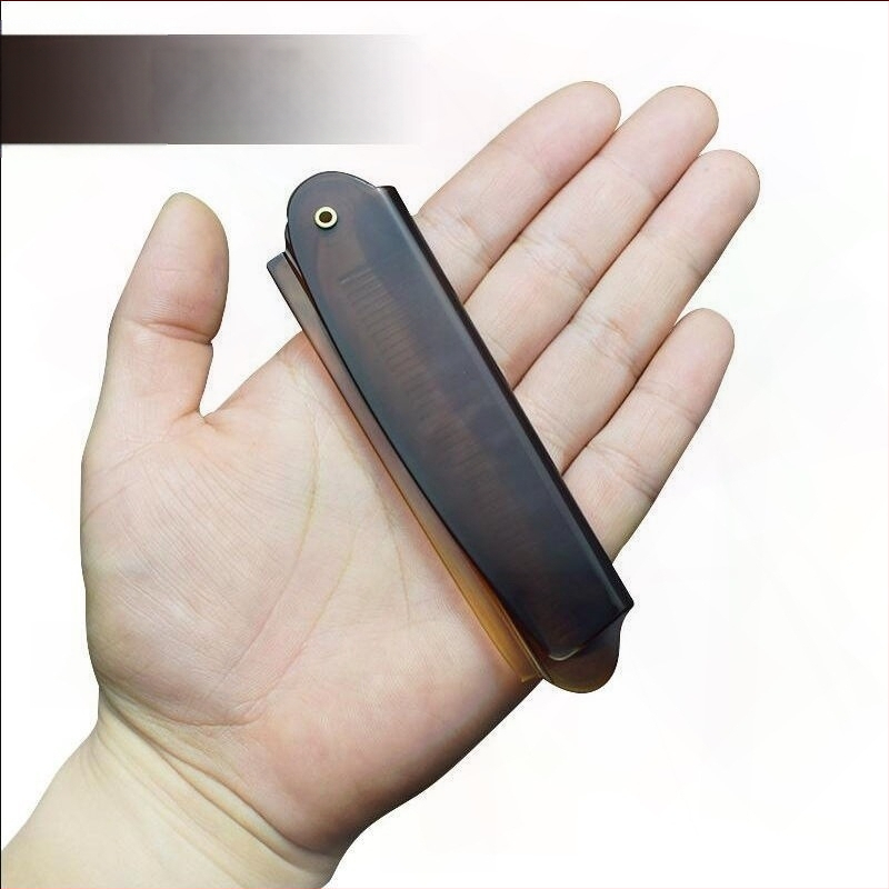 Αναδιπλούμενη χτένα - Φορητή, Συμπαγής για ταξίδια, Φροντίδα γούνας σκύλου (Υλικό: Άλλο; Κατηγορία προϊόντος: Φροντίδα γούνας; Εισαγωγή: Όχι; Για σκύλους; Διακρατική εξαγωγή: Ναι)