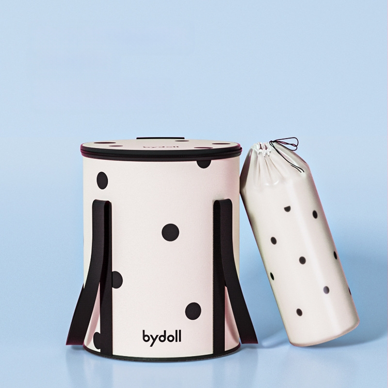 Sulankstoma kojų vonelė namų ir kelionėms — medžiaga: tarpaulinas, PE ir aliuminio plėvelė; penkių sluoksnių izoliacija su dangteliu; tinkama suaugusiems; Prekės ženklas: Spring Association