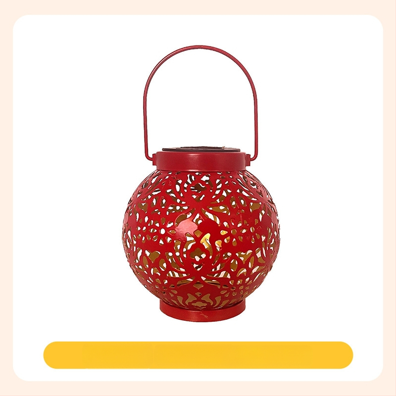 Кован железен соларен фенер с ажурна топковидна тиква – LED топло светлина, IP44, за външен двор