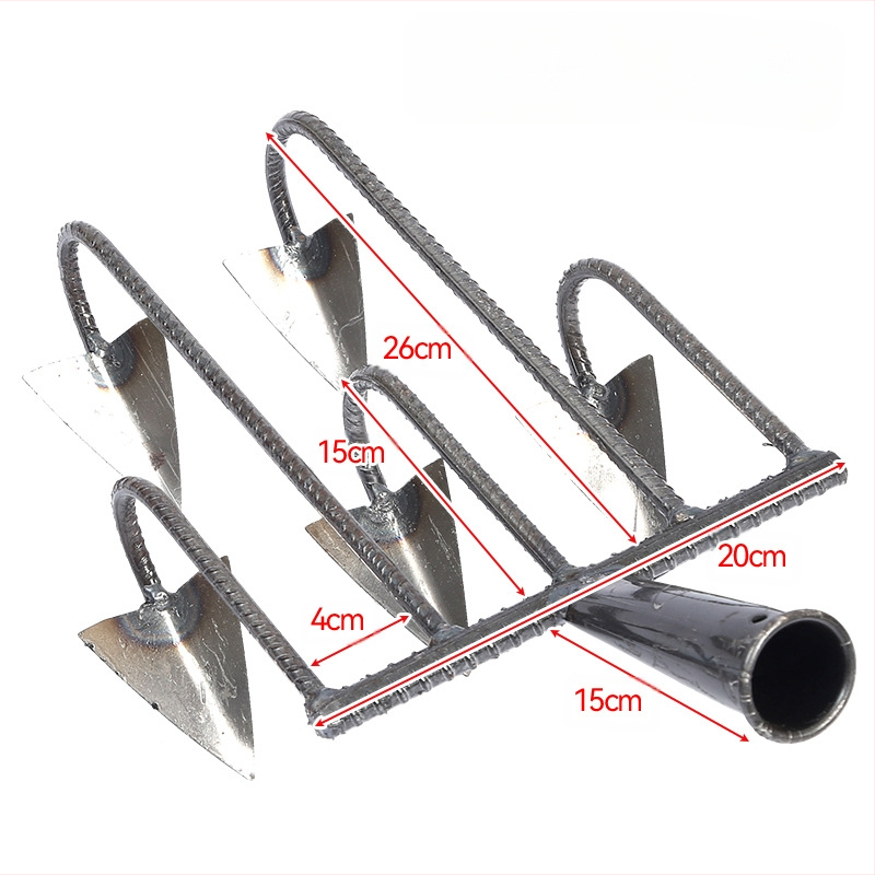 Trikampė daržo kastuvė su penkiais dantimis, mangano plienas, skirta žemei atpalaiduoti ir piktžolių naikinimui