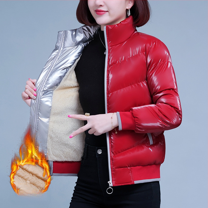 Moteriškas medvilnės pūkuotas paltas su užpildymu, itin storas, su stovinčia apykakle, ilgos rankovės, vidutinio ilgio