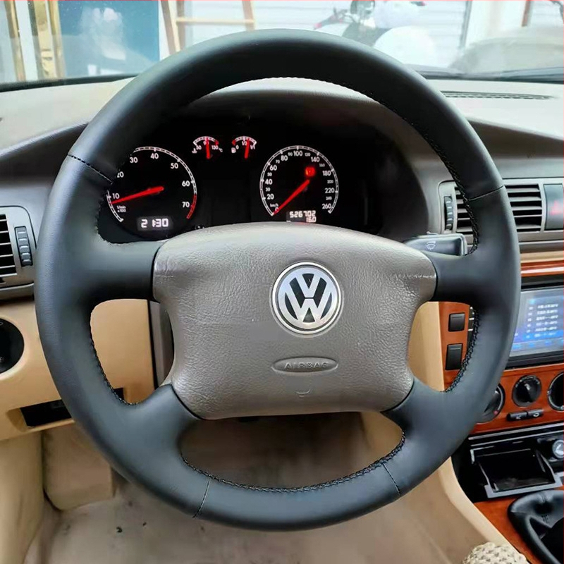 Δερμάτινο κάλυμμα τιμονιού για Volkswagen Passat B5 (02-03-05) και Bora, χειροποίητα ραμμένο, πλήρες κάλυμμα