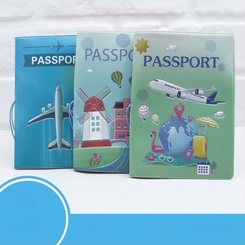 Paso ir ID dėklas – PVC korpusas, vidinis iš sintetinės odos, peizažo raštas, neutralaus dizaino abiems lytims, kasdieniam naudojimui