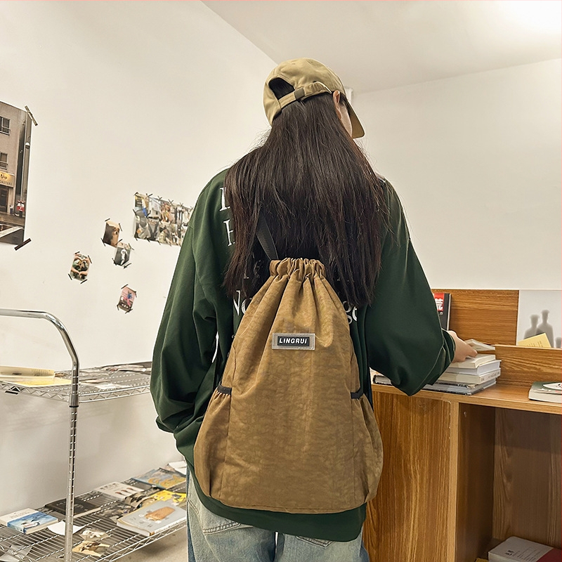 Найлонова раница, голям капацитет 20-35 л, ултралека и дишаща, разделение за сухи и мокри вещи, съвместима с 11-инчов лаптоп